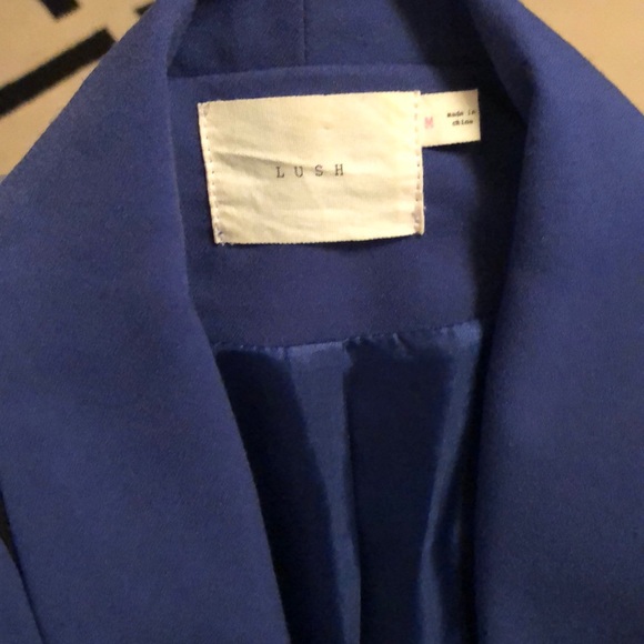Lush Blazer. Size M - Picture 2 of 3